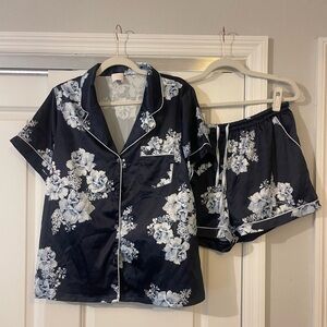 Le Rose Stories Mileva Bleu de Fleur printed PJ set